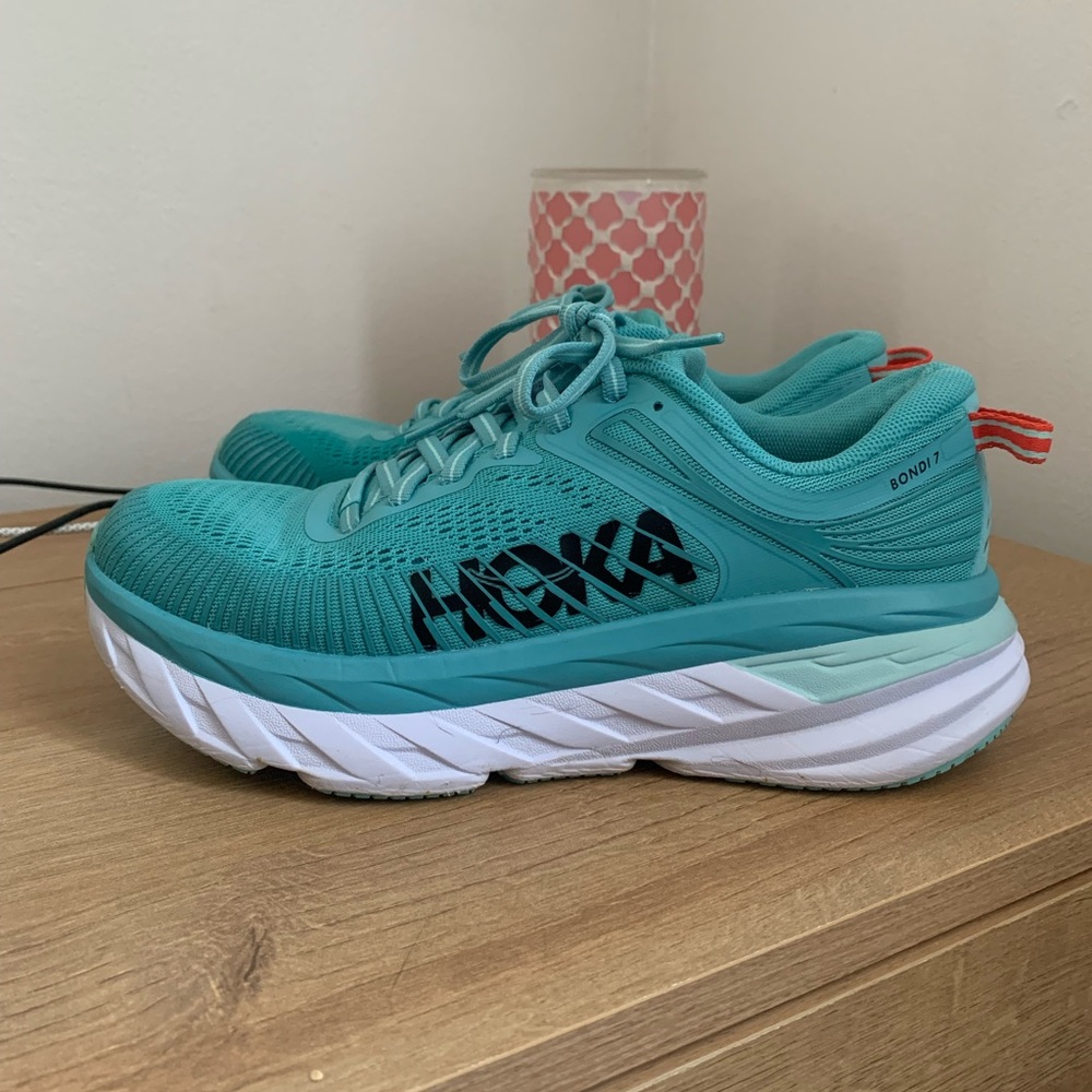 Hoka Bondi 7 Womens 7 Sneaker